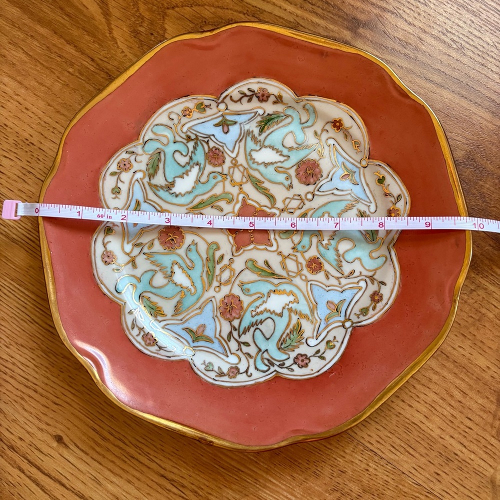 Decorative Plate with Intricate Design - Picture 2 of 4